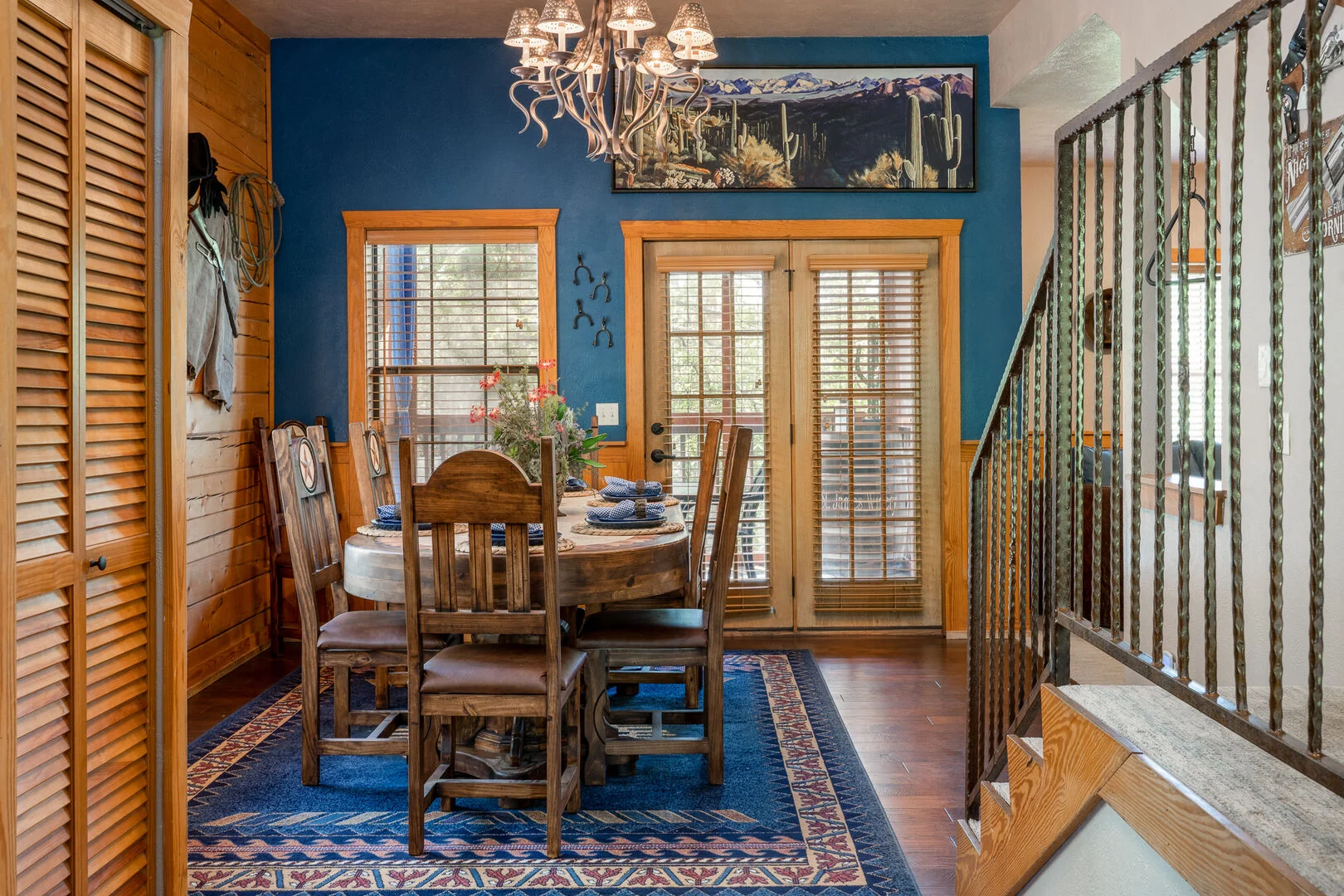 Cabin types that work best for a Silver Dollar City fall trip Branson Missouri